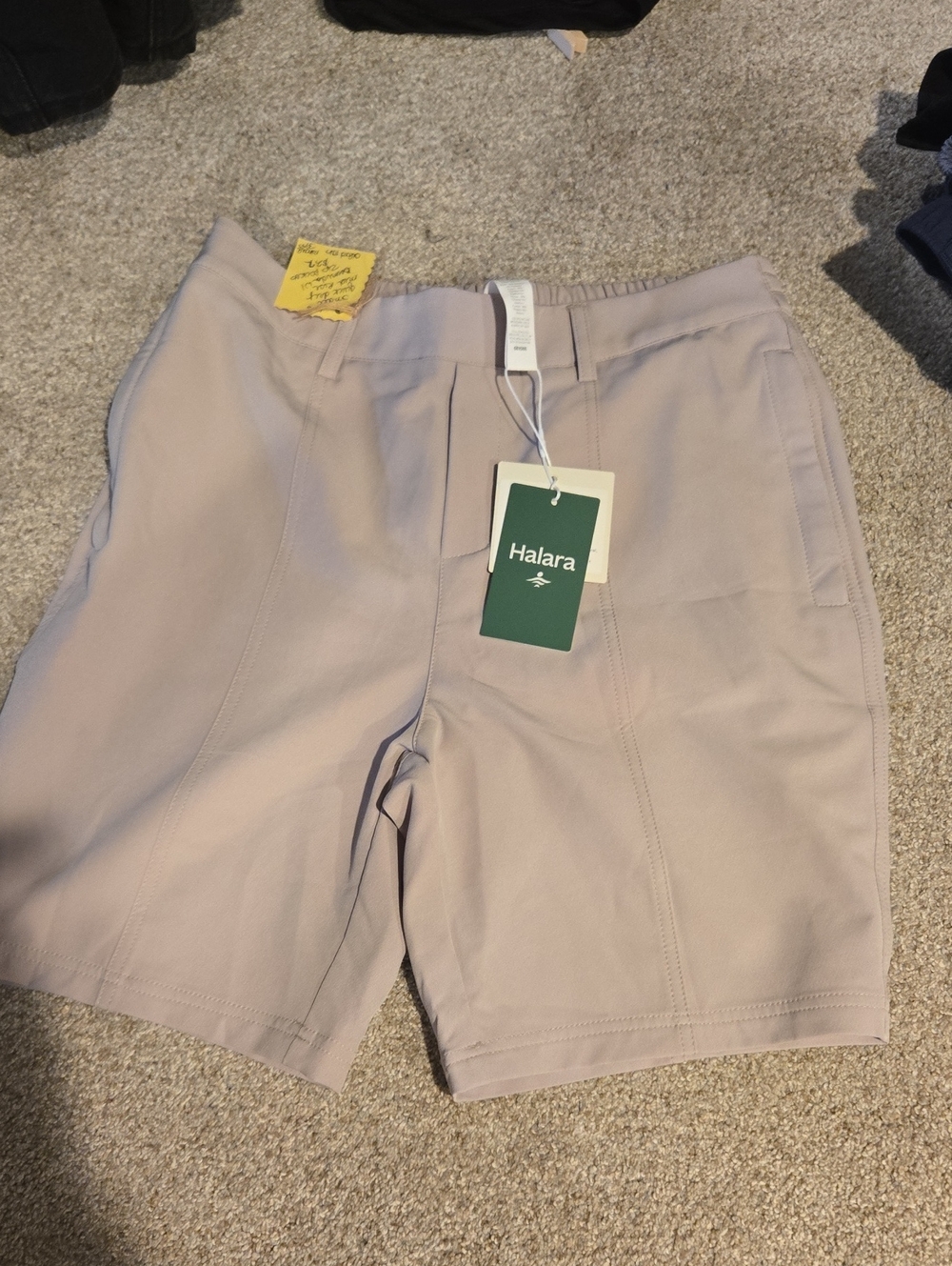 HALARA Quick Dry Mid Rise Bermuds Shorts With Zip Pocket